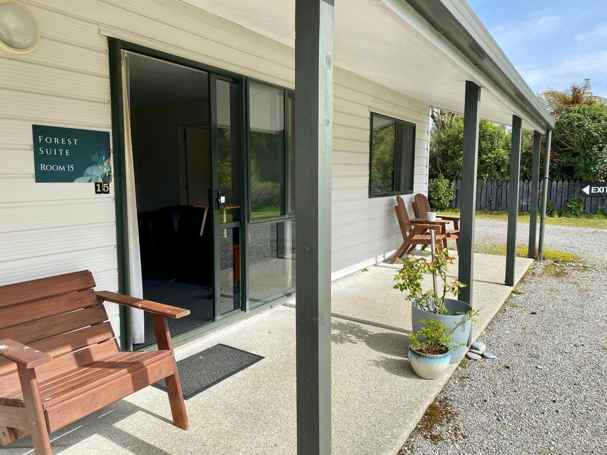 Motel Heritage Park 3*